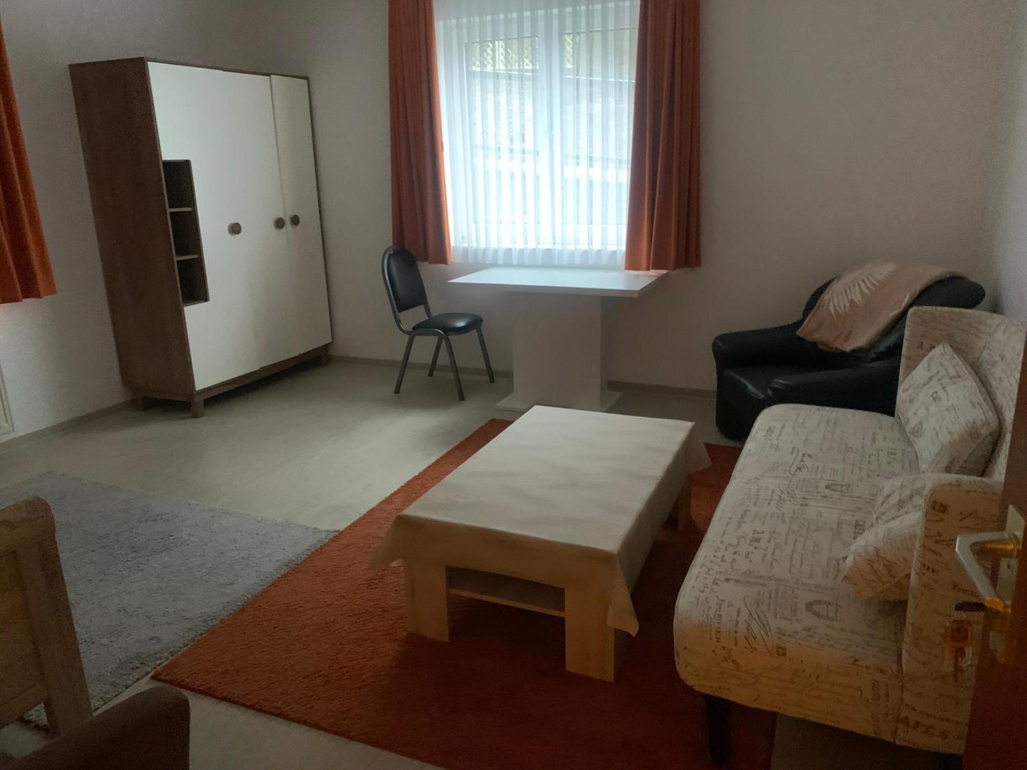 Monteure & Handwerker Einfach, Unkompliziert Und Preiswert In Alsfeld Exterior foto